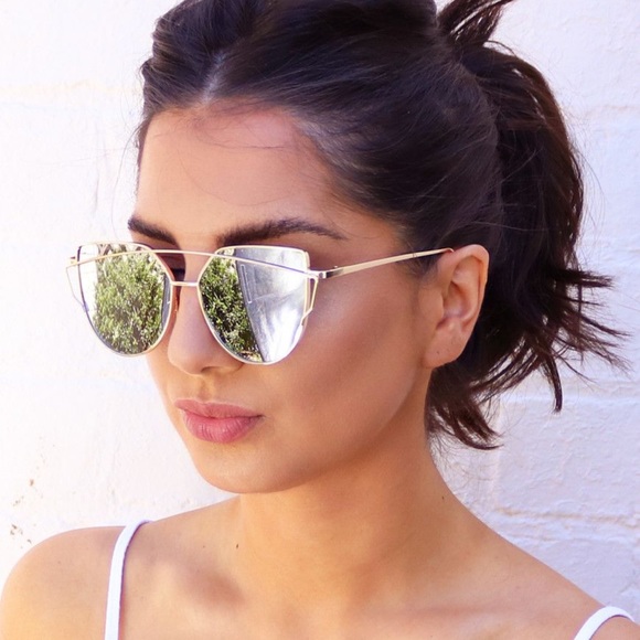 Accessories - Mirrored Silver Lens Gold Frame Cat Eye Aviators